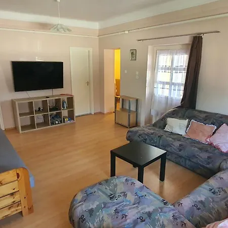 Szofia Vendeghaz Apartment *